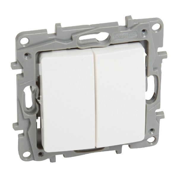 Ключ сериен девиаторен 10A Бял - Legrand Niloe 764502