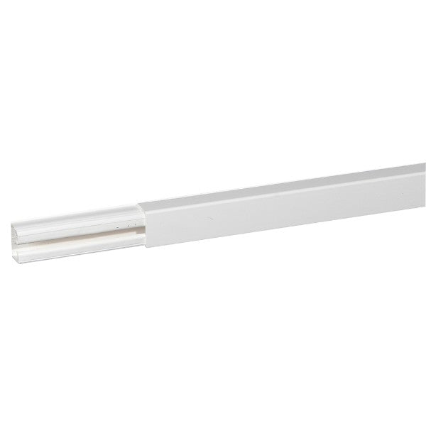 Кабелен канал 32X20 бял - Legrand DLP 30017