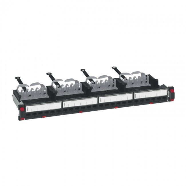 Панел 19" 1U C5e UTP 24XRJ45 , зареден - Legrand LCS 33750