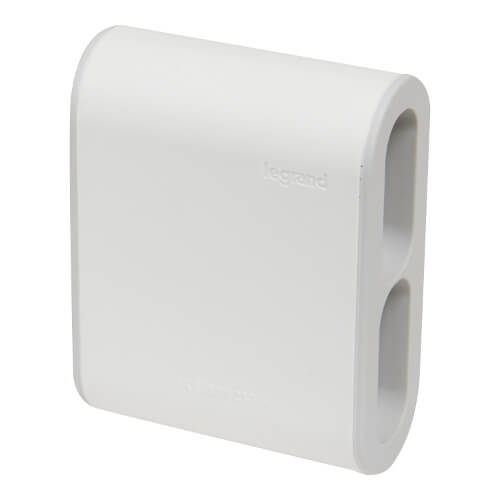 Адаптер за контакт плосък 4x 2P еврощепсел 6A, цвят Бял - Legrand Standart 49400