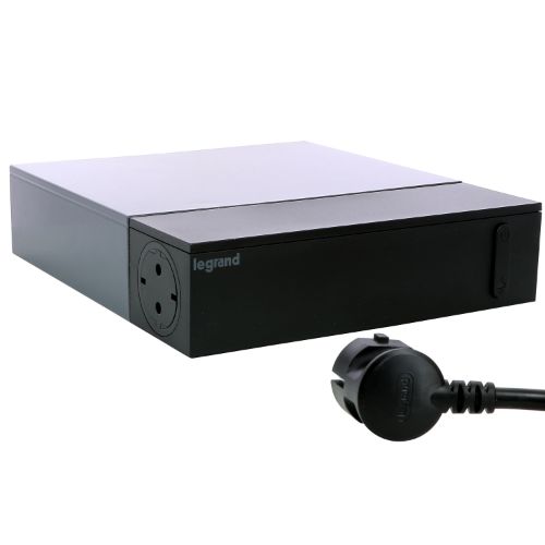 Разклонител 6A - Legrand Corner 694595